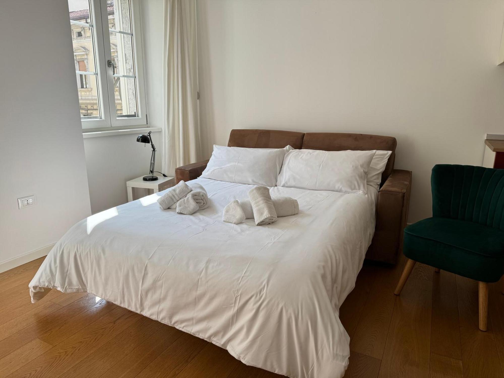 Romolo 24-Trieste Center Eksteriør billede